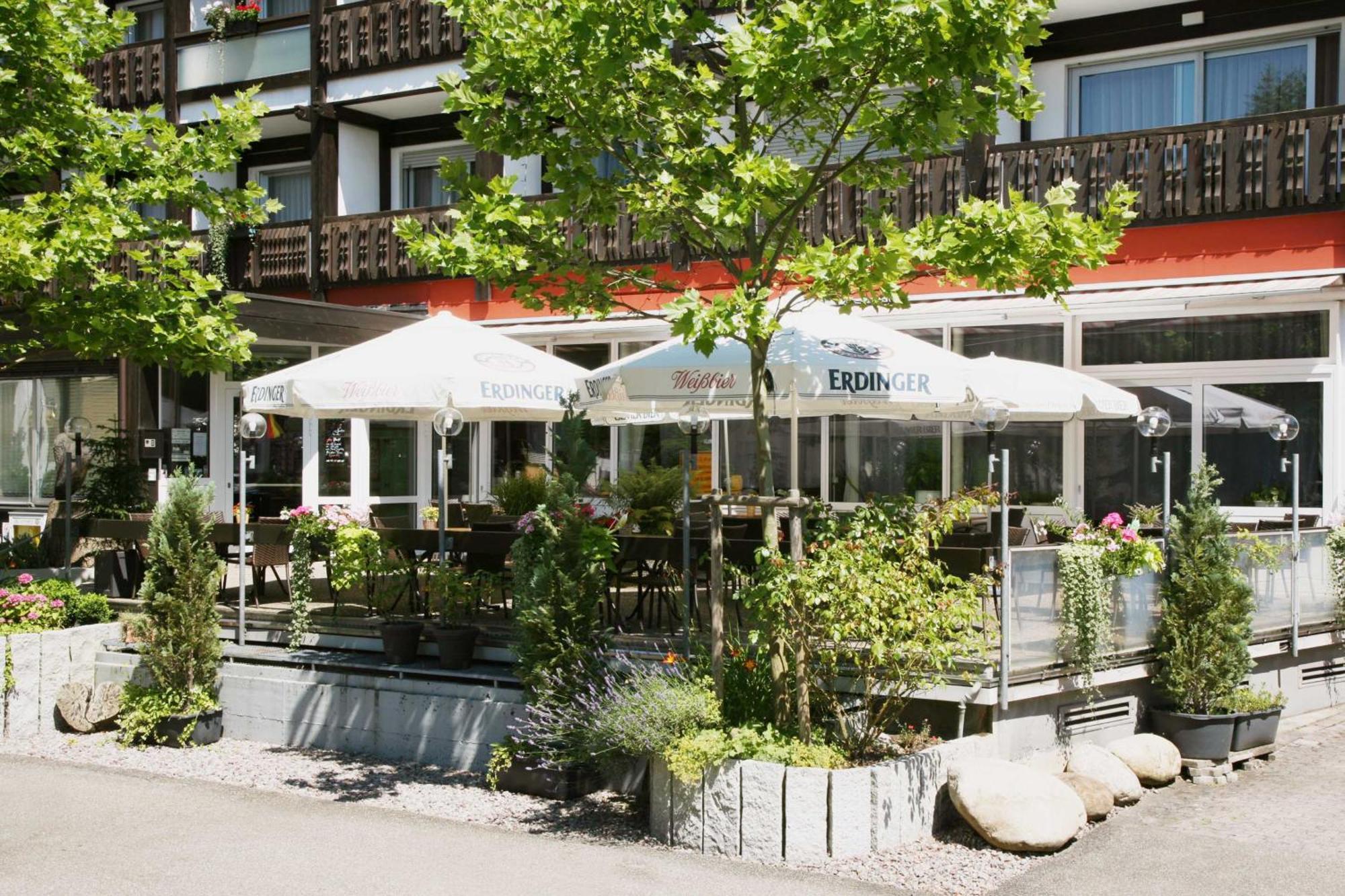 Hotel Pflug Ottenhöfen im Schwarzwald Exterior foto