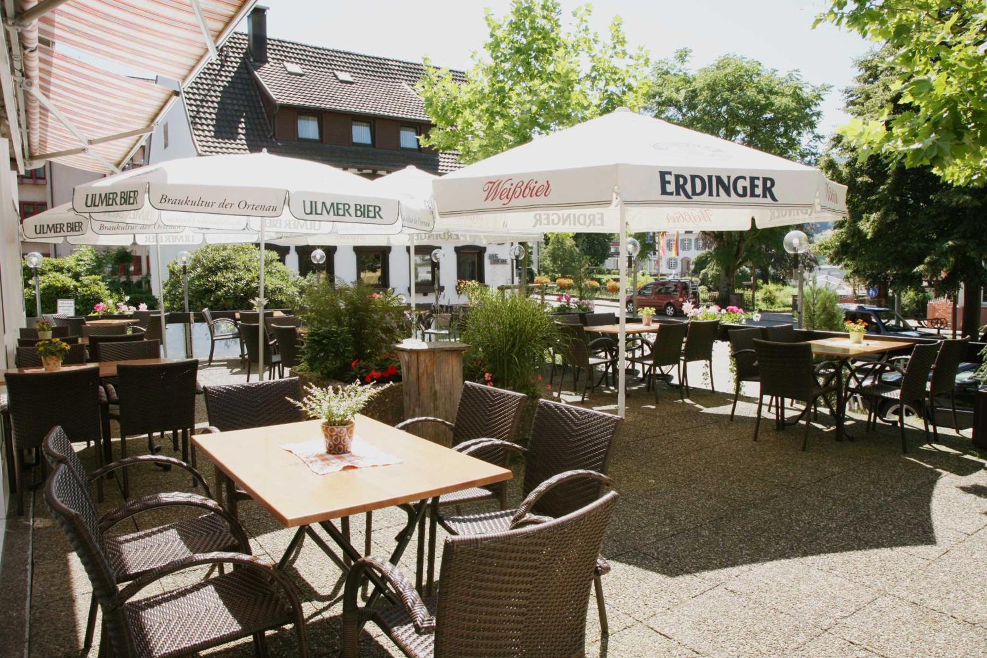 Hotel Pflug Ottenhöfen im Schwarzwald Exterior foto
